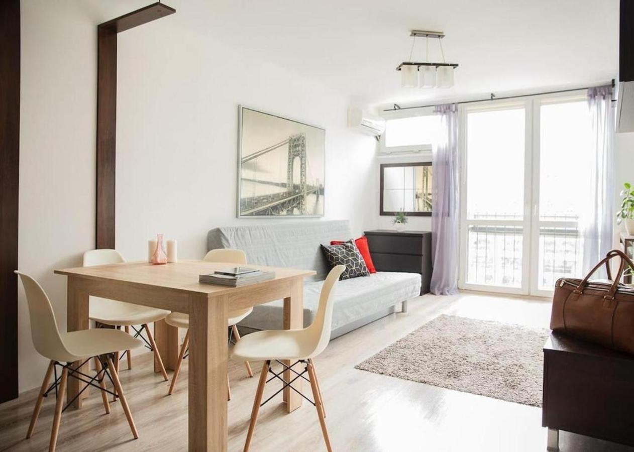 Golden Apartments - City Center - Jpii20 Варшава Екстериор снимка