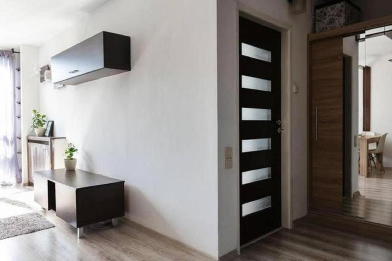 Golden Apartments - City Center - Jpii20 Варшава Екстериор снимка